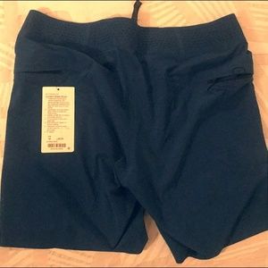 Mens Lululemon Board shorts size 36